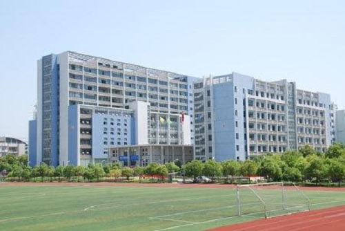 1618217749981124.jpg 长江职业学院.jpg