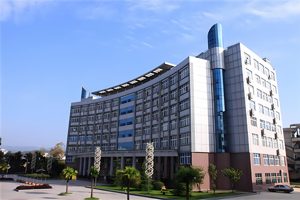 恩施职业技术学院
